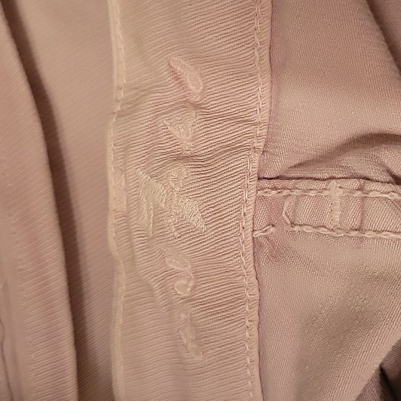 7 FOR ALL MANKIND PANTS - Picture 5 of 6